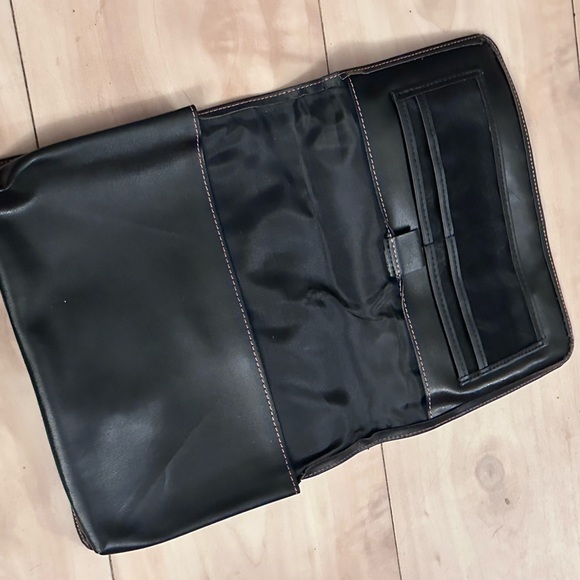 Official MINI COOPER OEM Drivers Manual case holder black EUC! Orange stitching - Picture 4 of 8